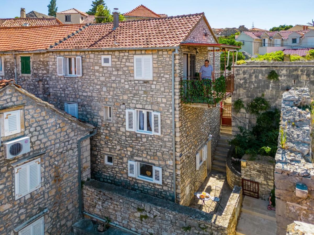 Apartmani P&S Supetar Εξωτερικό φωτογραφία
