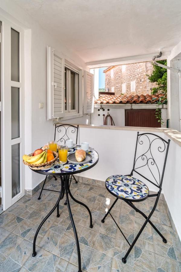 Apartmani P&S Supetar Εξωτερικό φωτογραφία