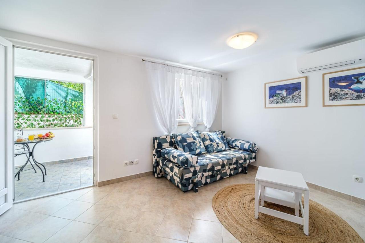 Apartmani P&S Supetar Εξωτερικό φωτογραφία