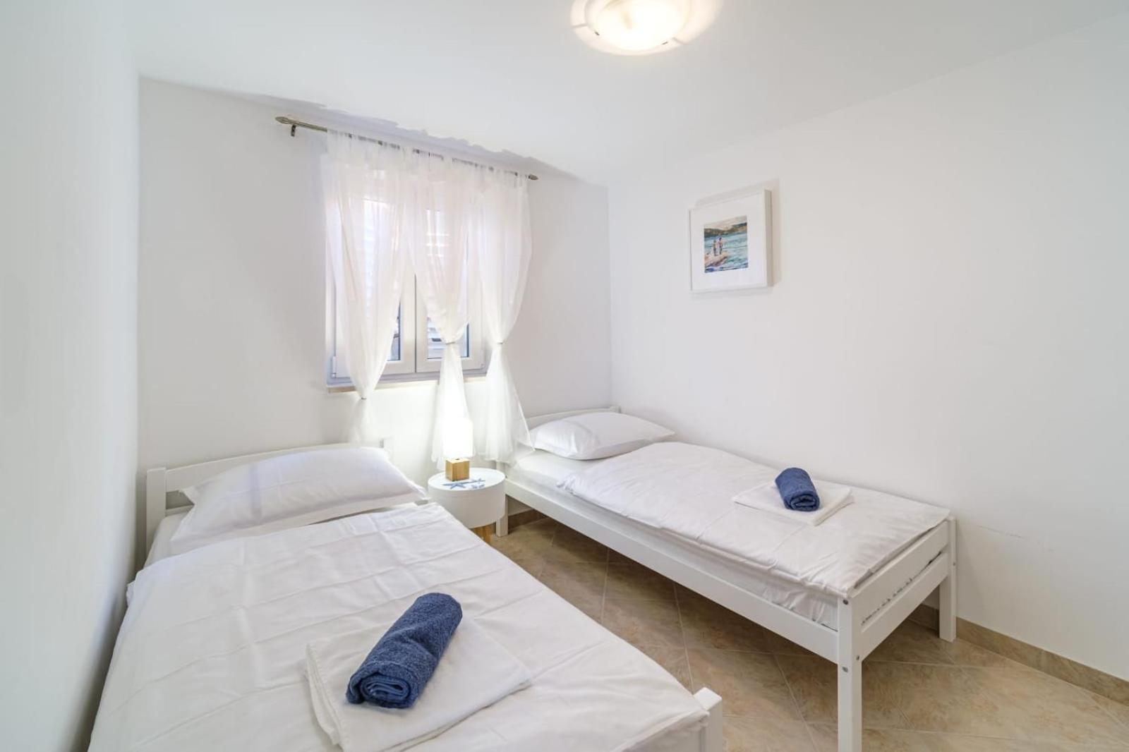 Apartmani P&S Supetar Εξωτερικό φωτογραφία